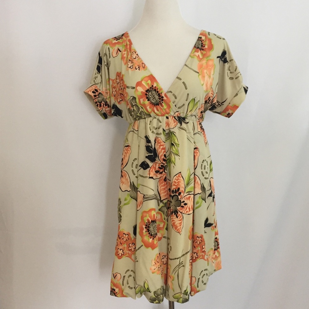 Anthro Green Floral V Neck Short Sleeve Mini Dress